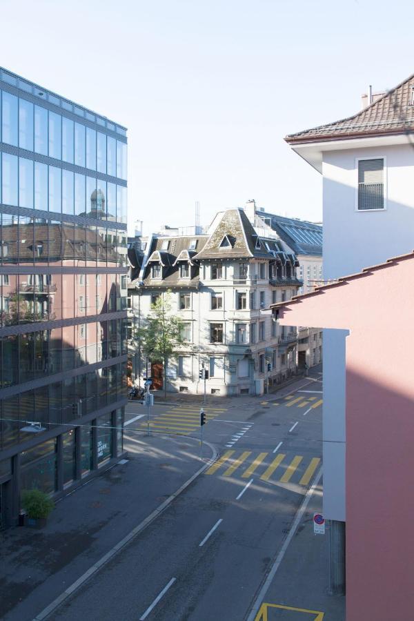 Hitrental Seefeld - Kreuzstrasse Apartments Zurich Ngoại thất bức ảnh