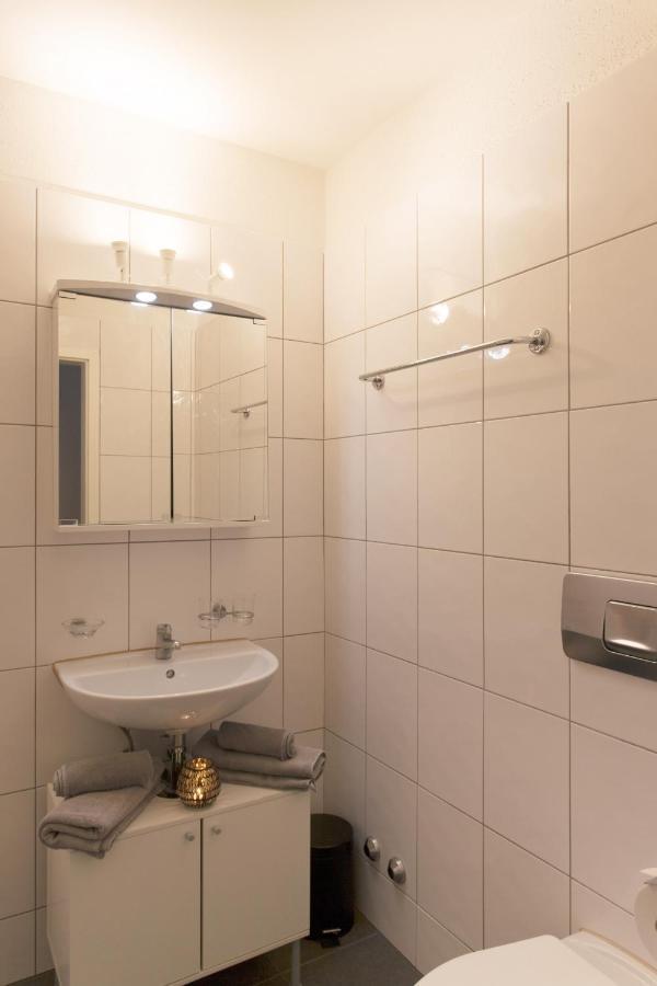 Hitrental Seefeld - Kreuzstrasse Apartments Zurich Ngoại thất bức ảnh