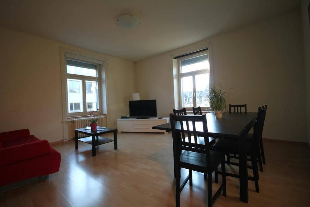 Hitrental Seefeld - Kreuzstrasse Apartments Zurich Ngoại thất bức ảnh